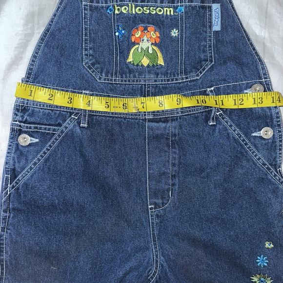 Pristine Vintage Kid’s Medium (7/8) Nintendo Pokémon Bellossom Shorts Overalls - Picture 10 of 12